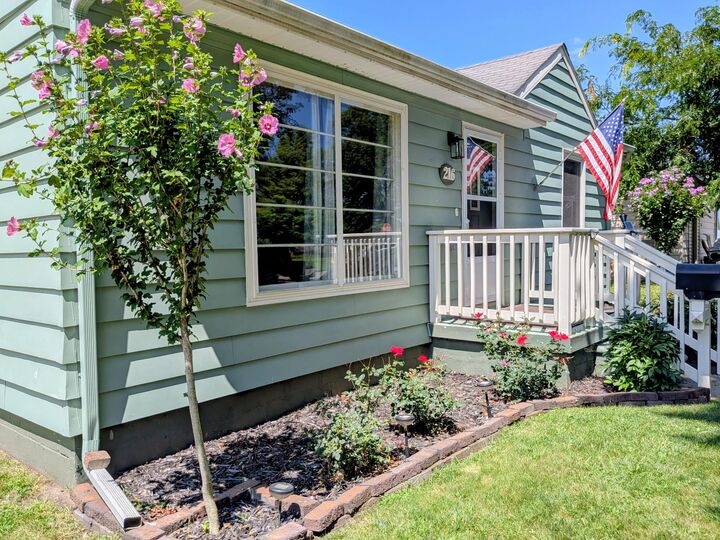 Property Photo:  216 2nd Street  MI 49091 
