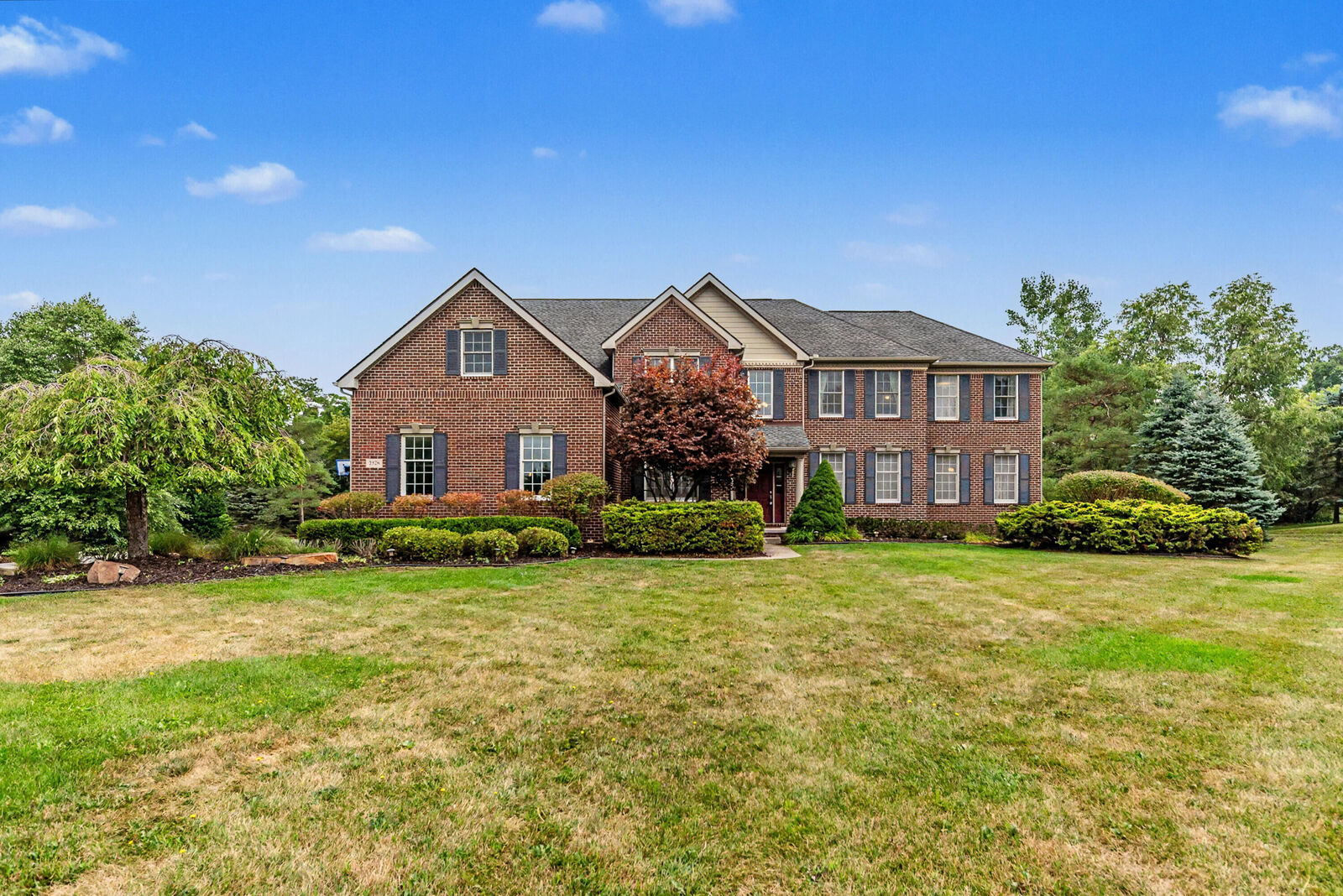 Property Photo:  3528 Northbrooke Drive  MI 48198 