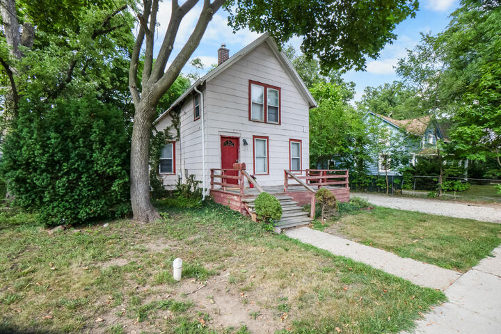 Property Photo: 124 Felch Street MI 48103
