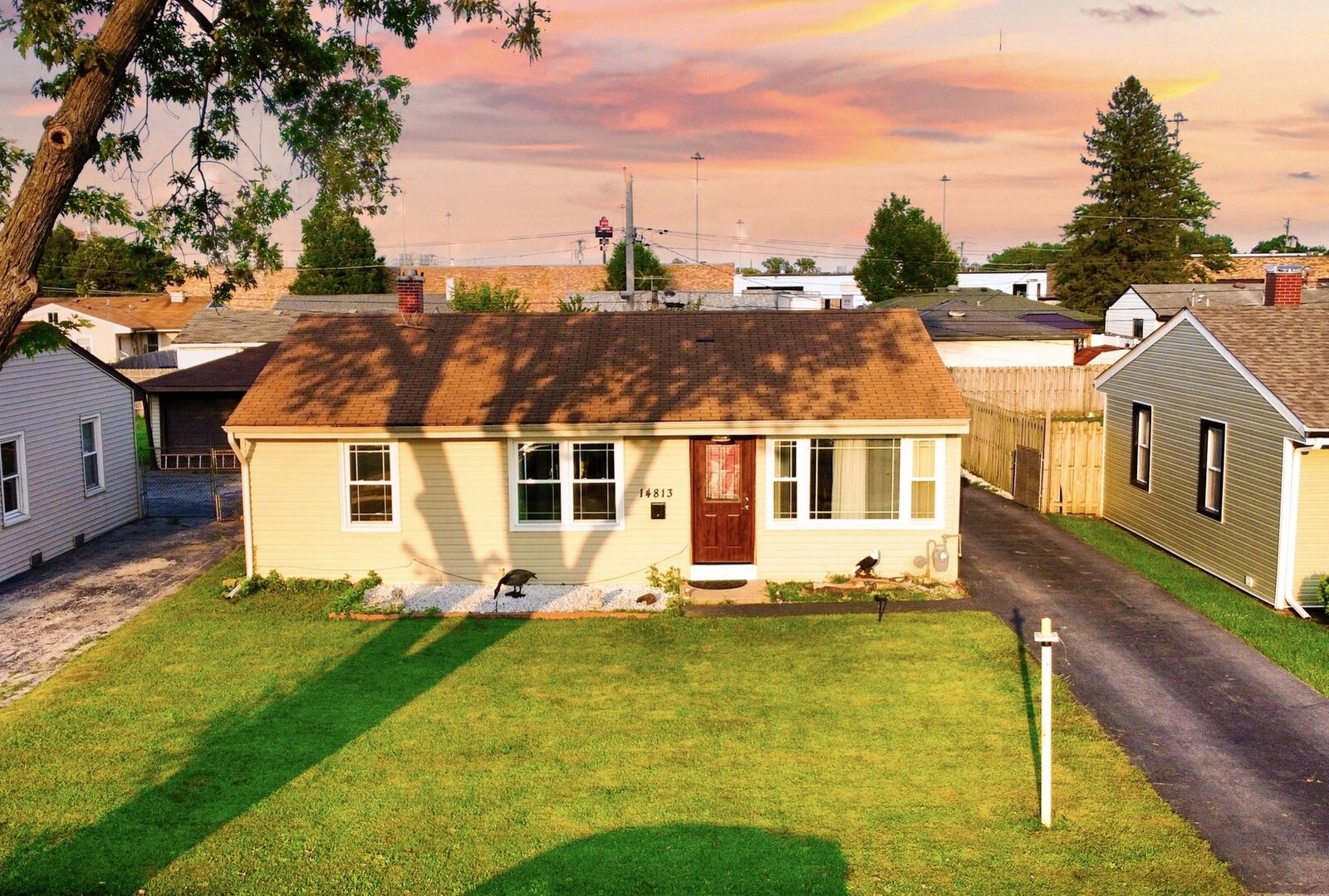Property Photo: 14813 S Blaine Avenue IL 60469