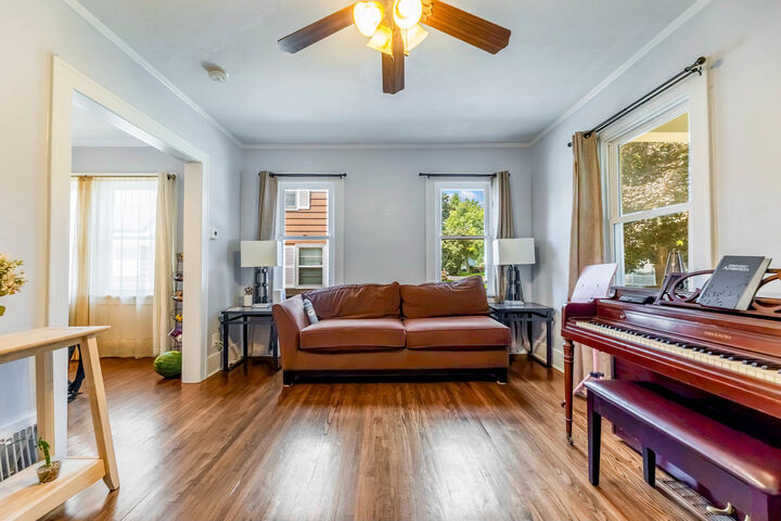 Property Photo:  833 Douglas Avenue  IL 60505 
