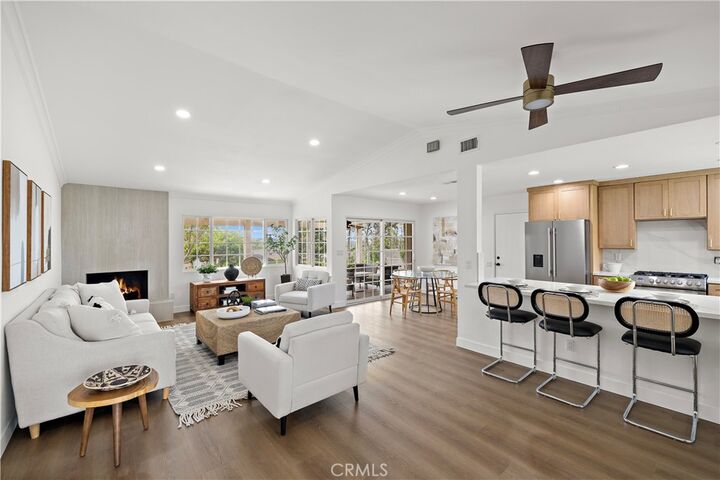 Property Photo:  27952 Calle Casal  CA 92692 