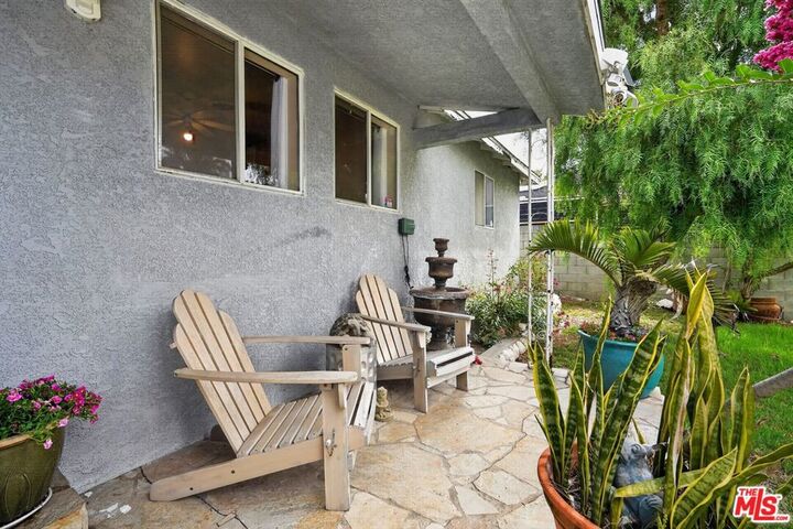 Property Photo:  7615 Kittyhawk Avenue  CA 90045 