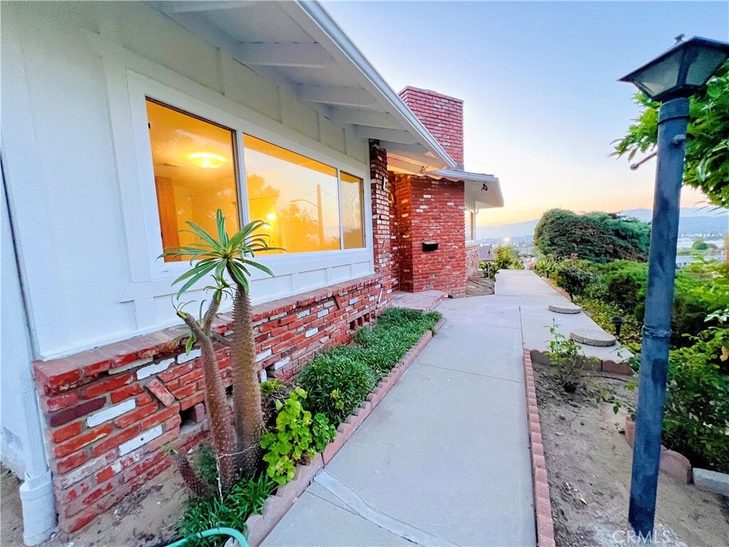 Property Photo:  2277 Alexdale Ln  CA 91748 