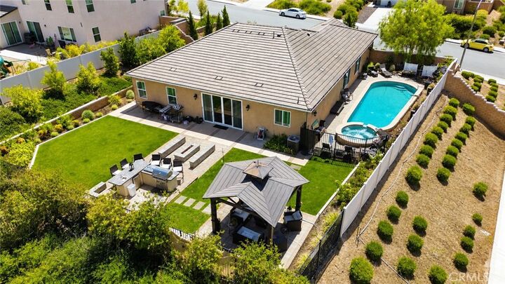 Property Photo: 20946 Mountain Gate CA 92507