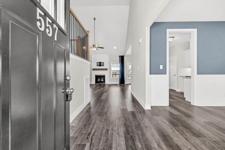 Property Photo:  557 Dexter Dr  TN 37043 