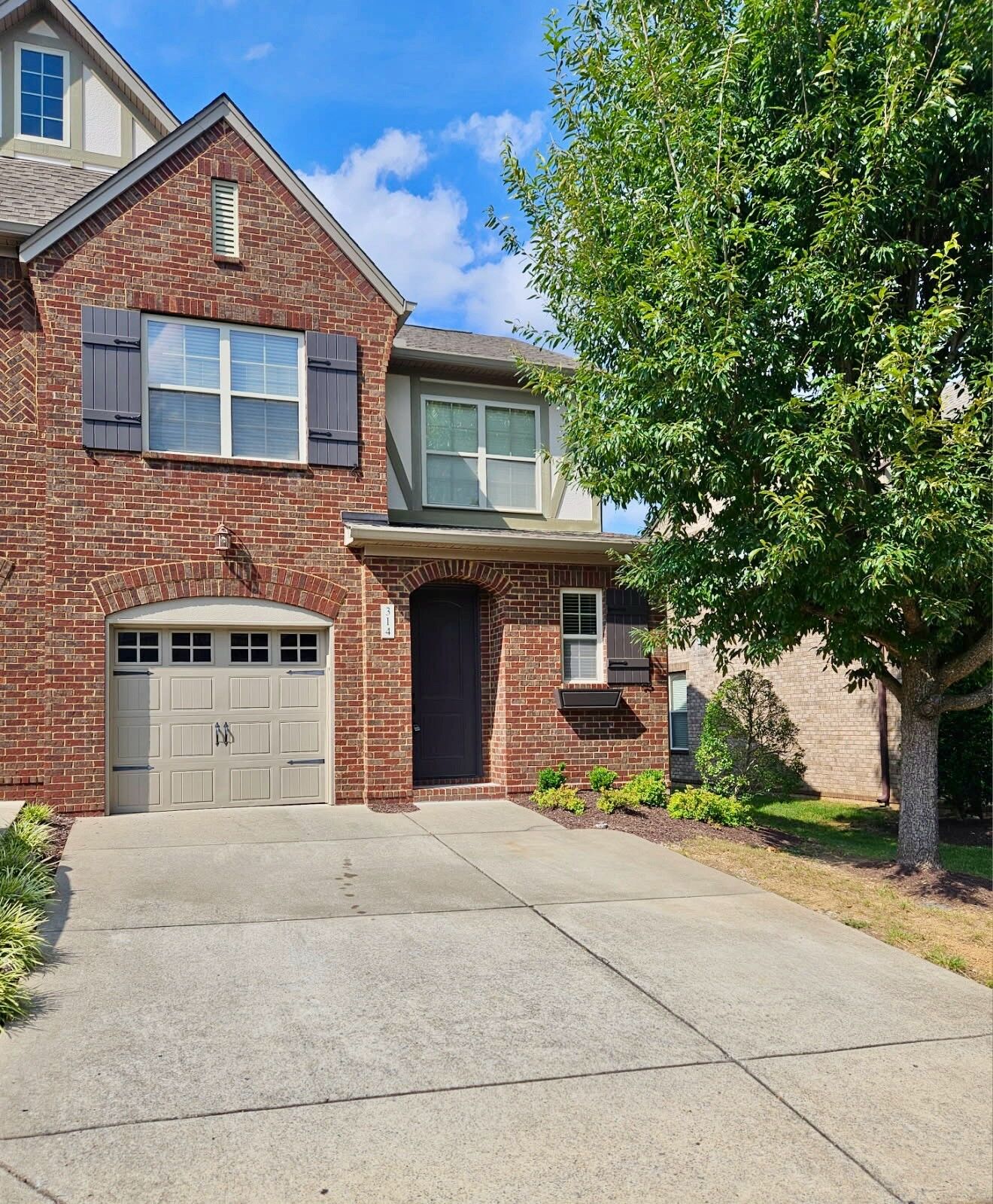 Property Photo: 314 Windgrove Ter TN 37122