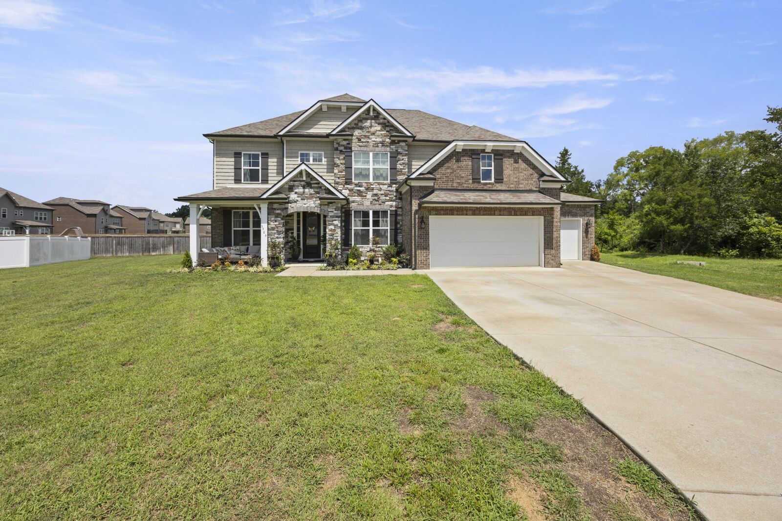 Property Photo: 3906 Bomeadows Dr TN 37128