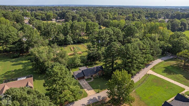 Property Photo:  1720 Ridge Oak  AR 72404 