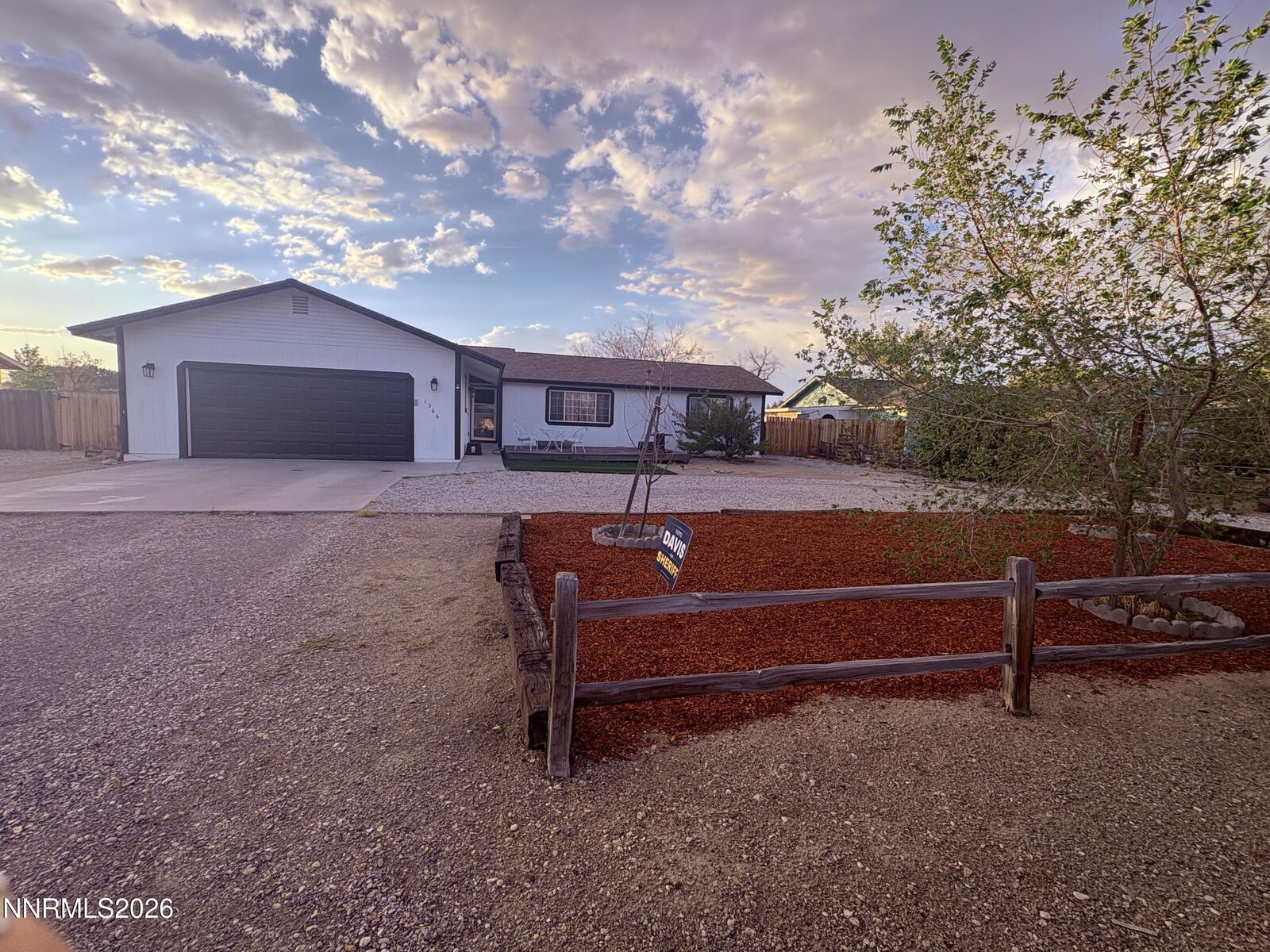 Property Photo: 1366 Lattin Road NV 89406