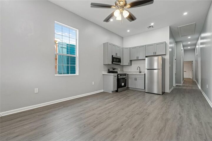 Property Photo: 3211 Baronne Street LA 70115
