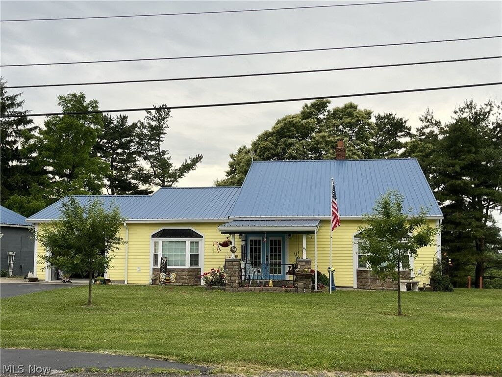 Property Photo:  53532 High Ridge Road  OH 43912 