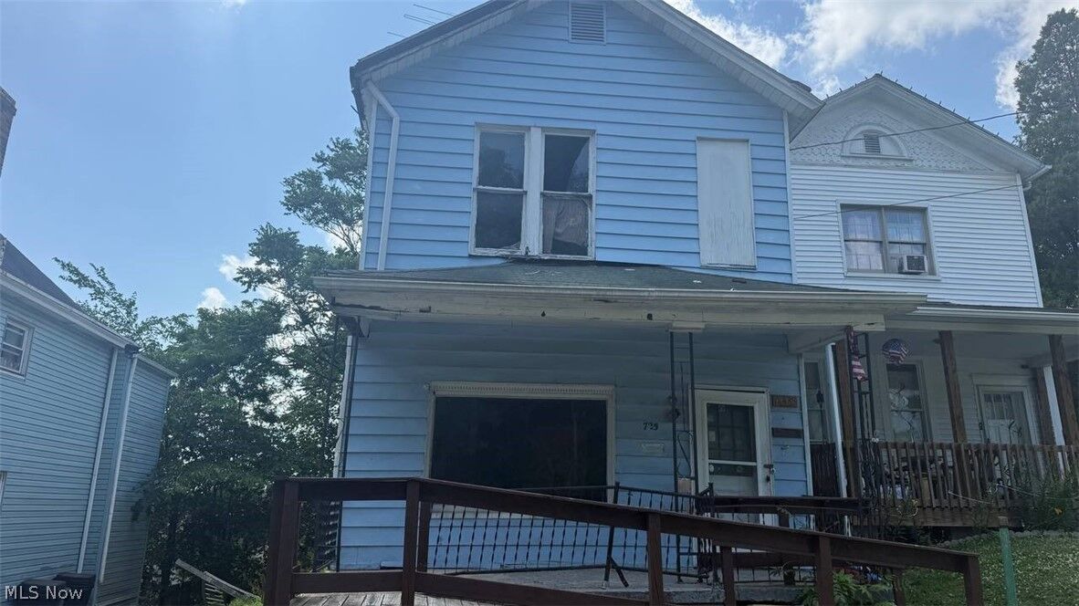 Property Photo:  725 Lincoln Avenue  OH 43920 