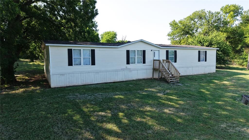 Property Photo: 9710 E Fork Circle TX 75409