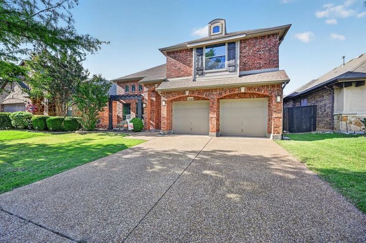 Property Photo: 8136 Black Ash Drive TX 76131