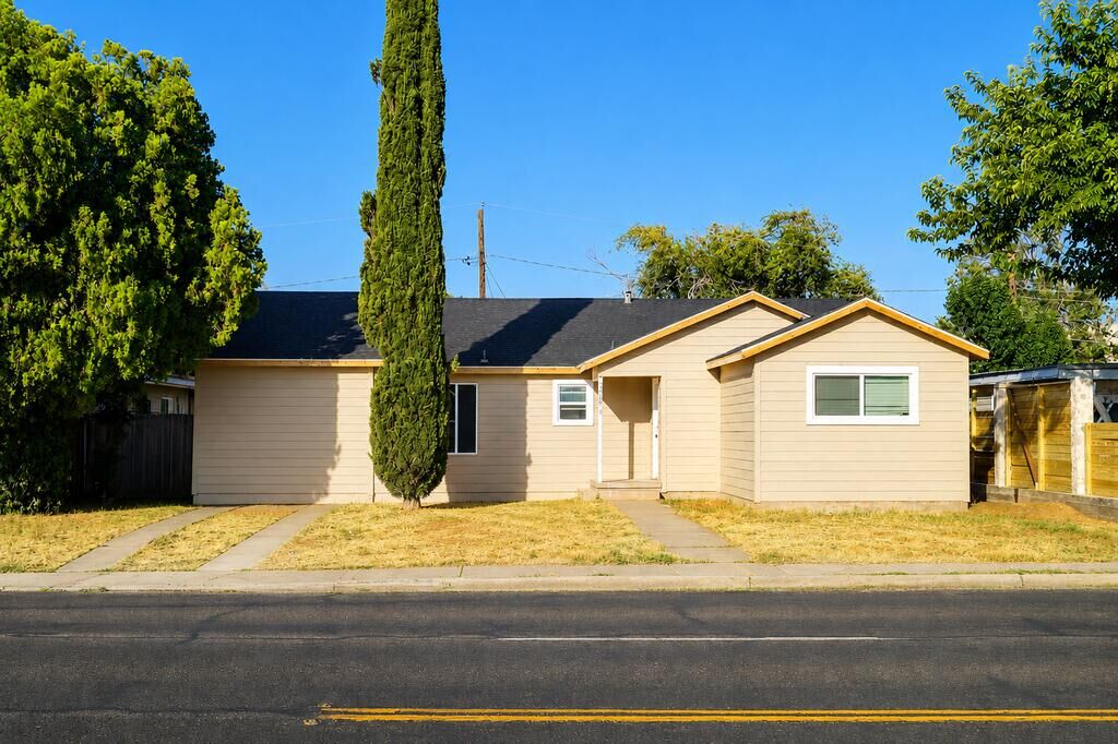 Property Photo: 2208 Golder Ave TX 79761