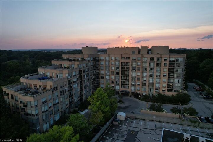 Property Photo: 2511 Lakeshore Road W 216 ON L6L 6L9
