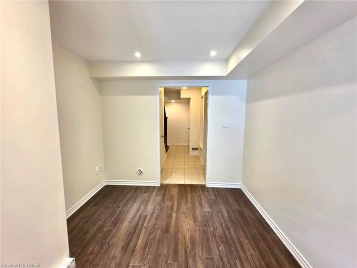 Property Photo:  274 Casson Point  ON L9E 0A1 