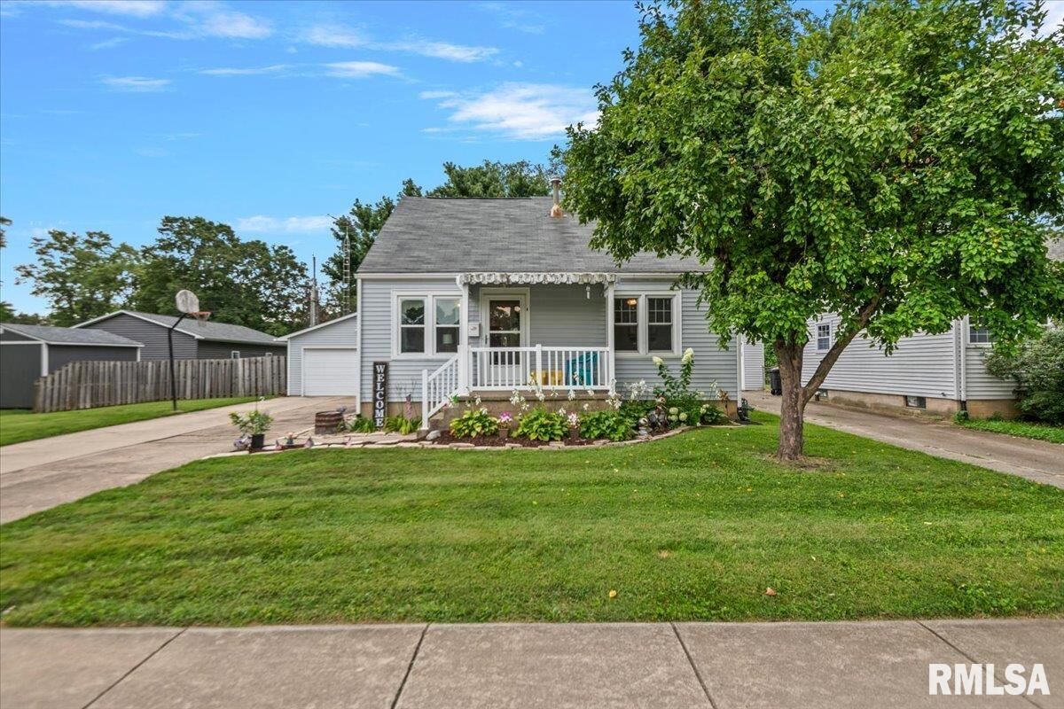 Property Photo:  3312 S Spring Street  IL 62703 