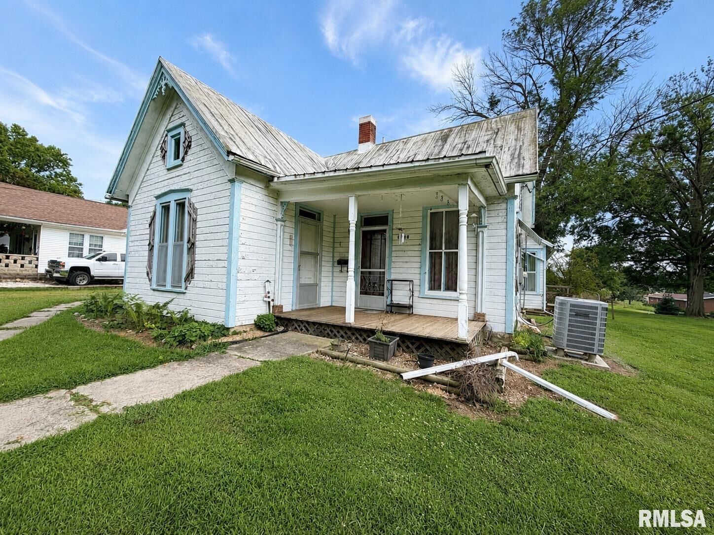 Property Photo:  1328 Mortimer Street  IL 62312 