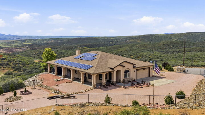 Property Photo:  15565 E Devon Mont Lane  AZ 86327 