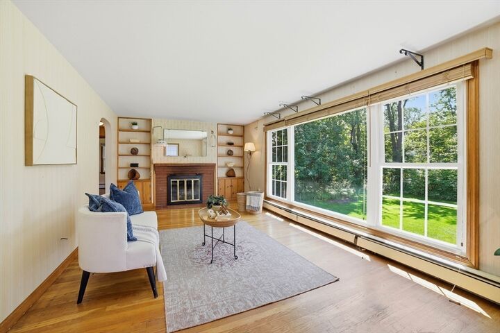 Property Photo: 113 Stoneleigh Road MA 01520