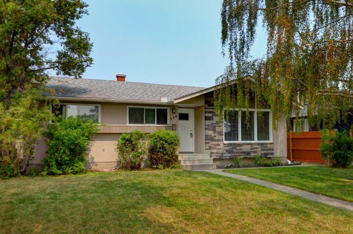 328 86 Avenue SE — photo 1
