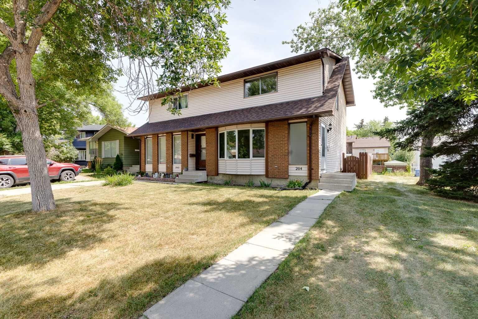 Property Photo: 264 Templeview Way NE AB T1Y 3Y9
