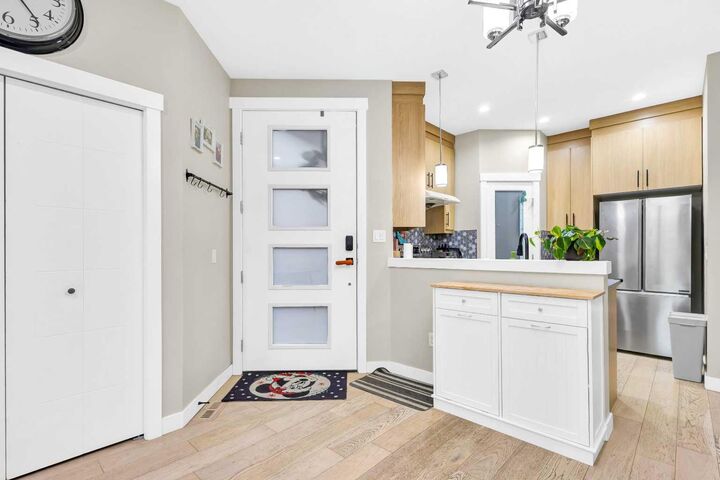 Property Photo: 4519 Bowness Road NW #2 AB T3B 0A9