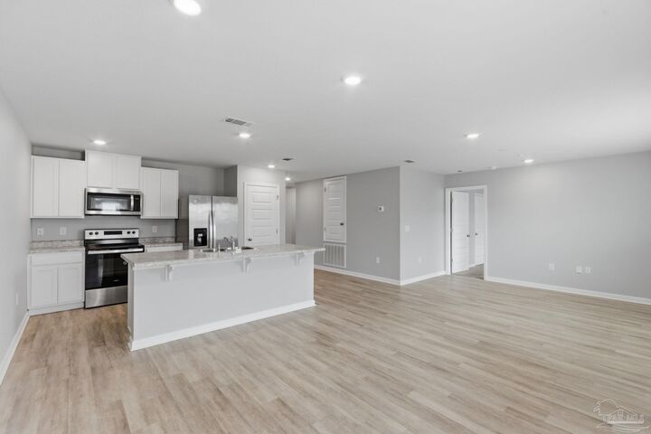 Property Photo:  4418 Tiger Oak Ct  FL 32571 