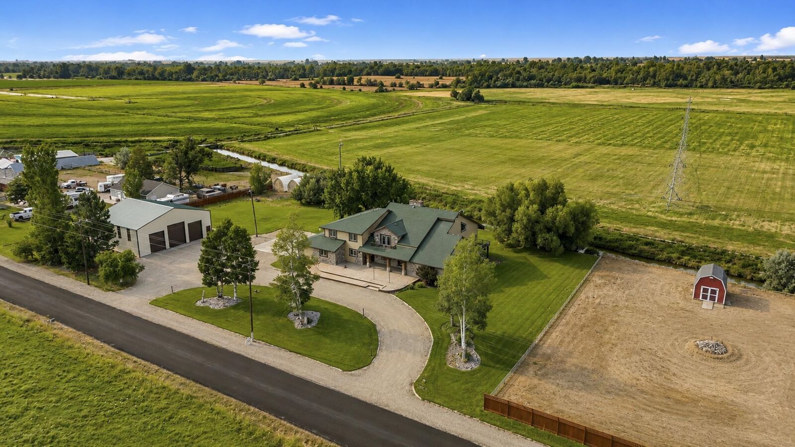 Property Photo:  144 E 400 N  ID 83221 