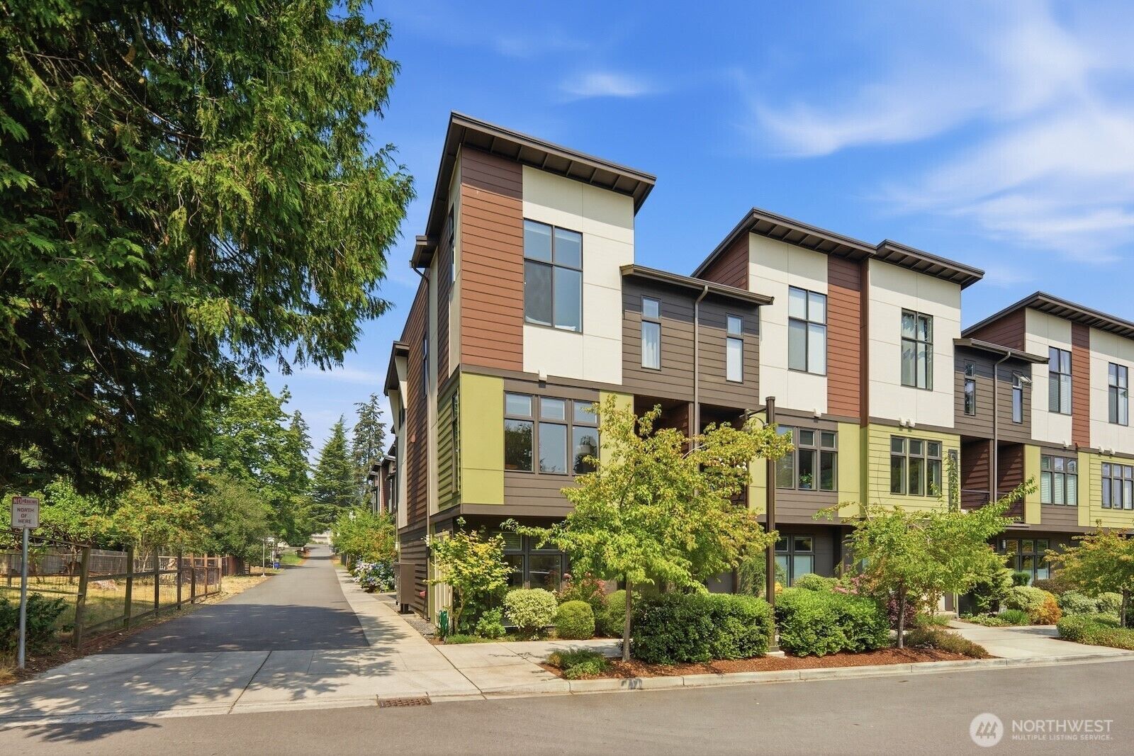 Property Photo:  5501  240th Street SW A  WA 98043 