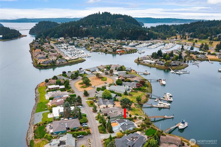 Property Photo:  135  Lummi Drive  WA 98257 
