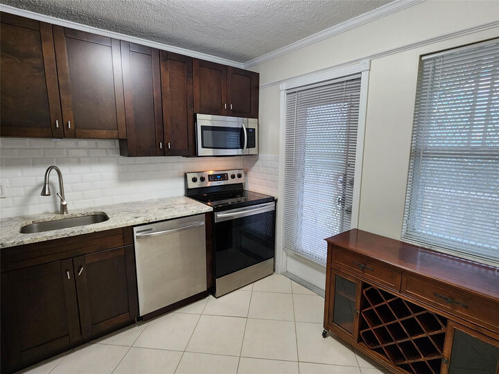 Property Photo:  4700 Washington Street 308  FL 33021 