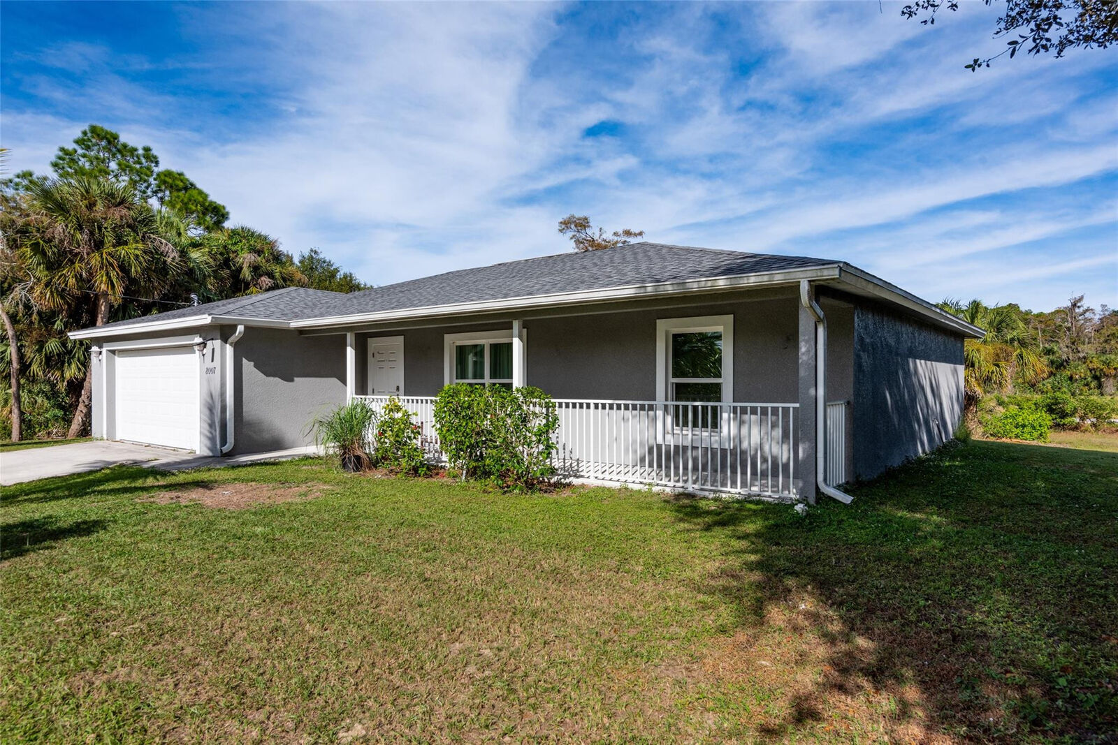 Property Photo:  8007 Royal Court  FL 33935 