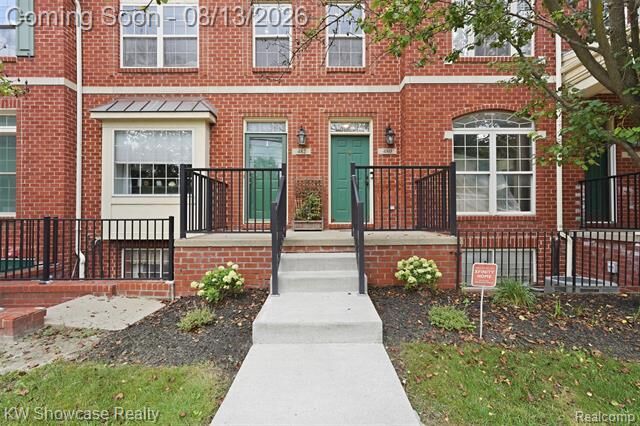Property Photo:  480 Village Lane  MI 48381 