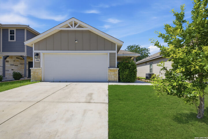 Property Photo:  3506 Hacienda Way  TX 78224 