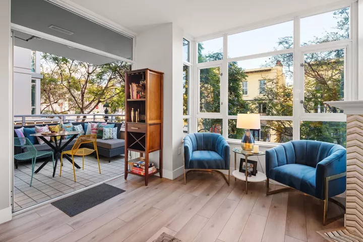 Property Photo:  850 Beech 307  CA 92101 