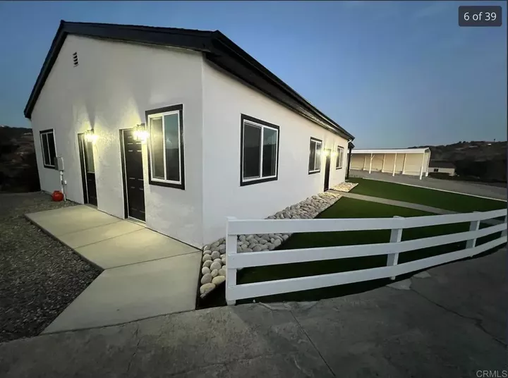 Property Photo:  1533 Avohill Drive  CA 92003 
