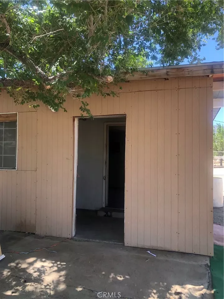 Property Photo: 32726 Agate CA 92356