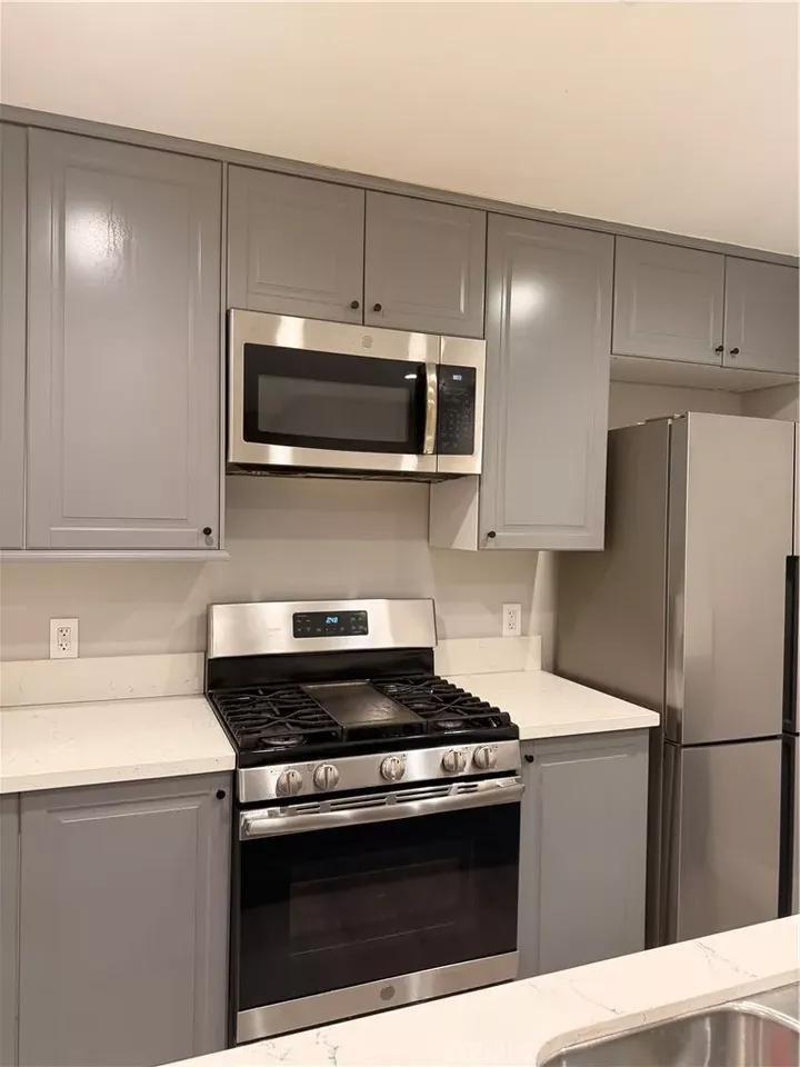 Property Photo:  13318 Del Sur Street  CA 91340 