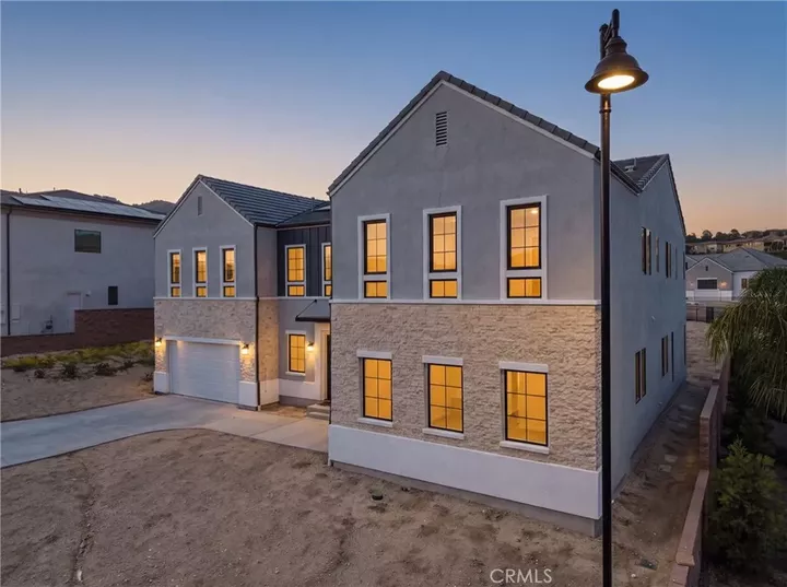 Property Photo:  11944 N Red Hawk Lane  CA 91326 