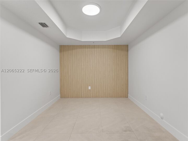 Property Photo:  6420 NW 114th Ave 1308  FL 33178 