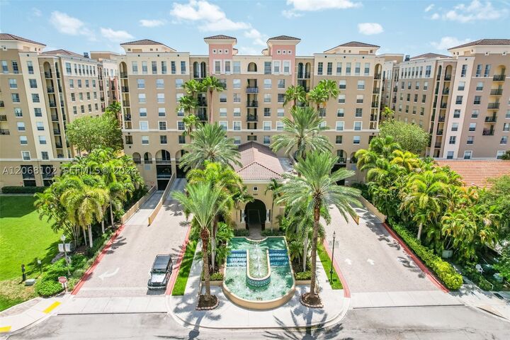 Property Photo: 520 SE 5th Ave 1707 FL 33301