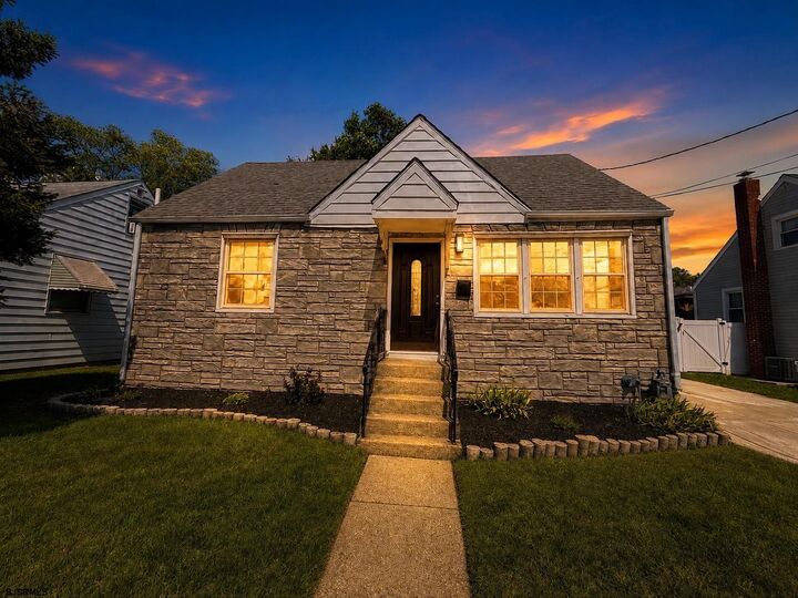 Property Photo:  1004 Highland Ave  NJ 08029 