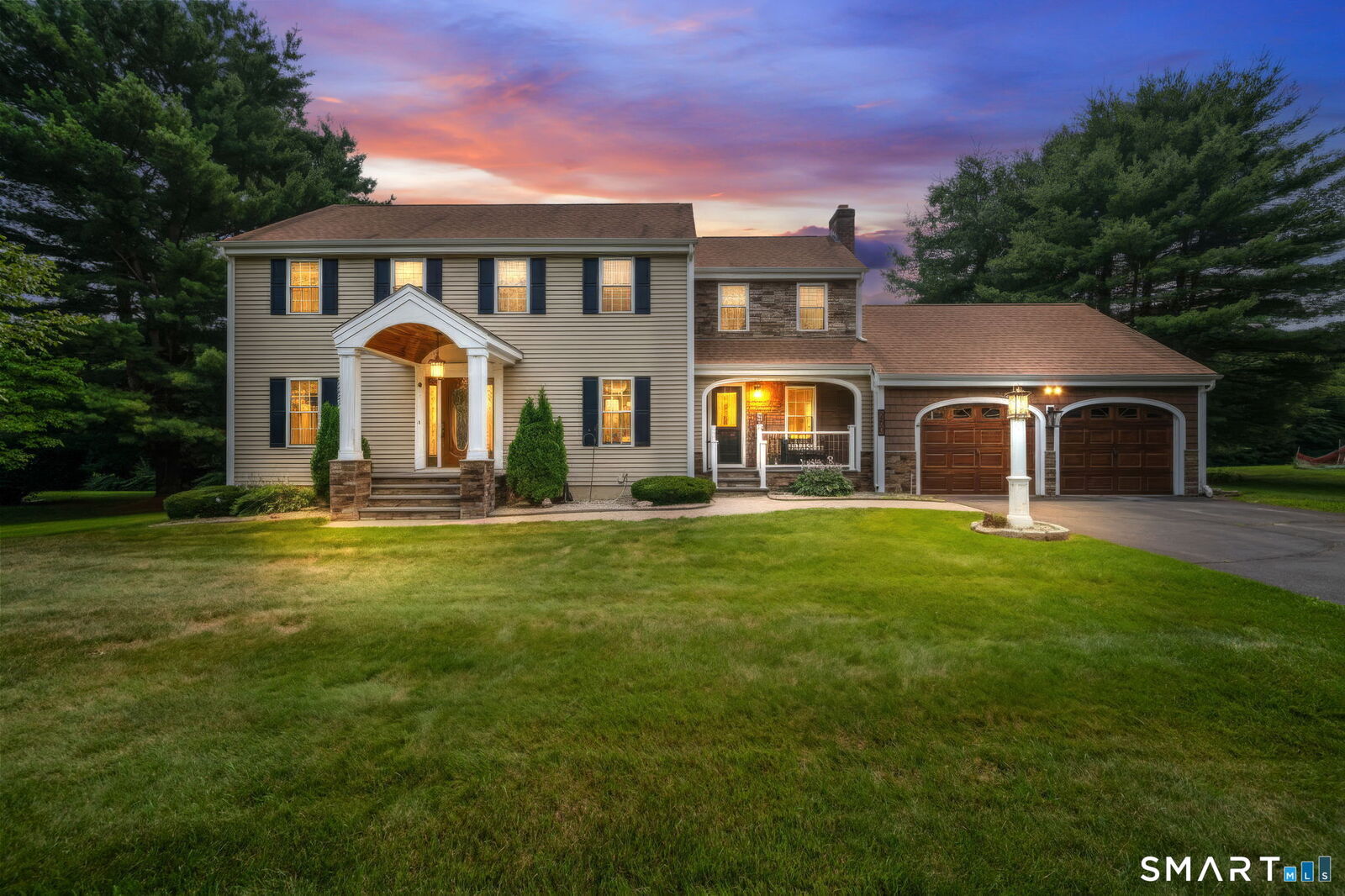 Property Photo:  260 Lexington Road  CT 06033 
