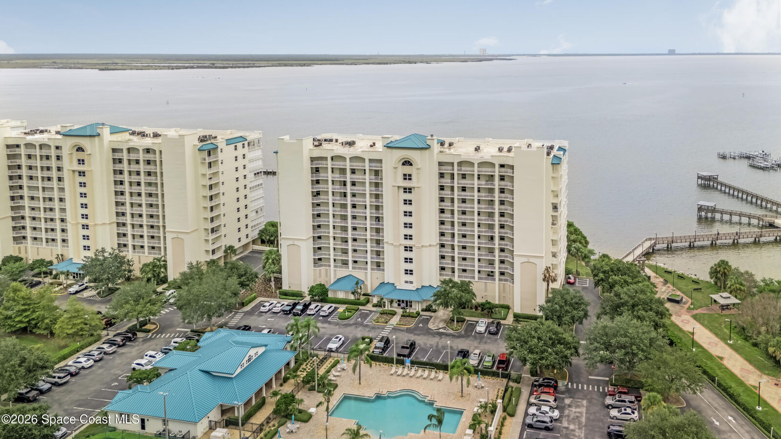 Property Photo: 7 Indian River Avenue FL 32796