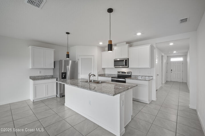 Property Photo: 1065 Dugan Circle SE FL 32909