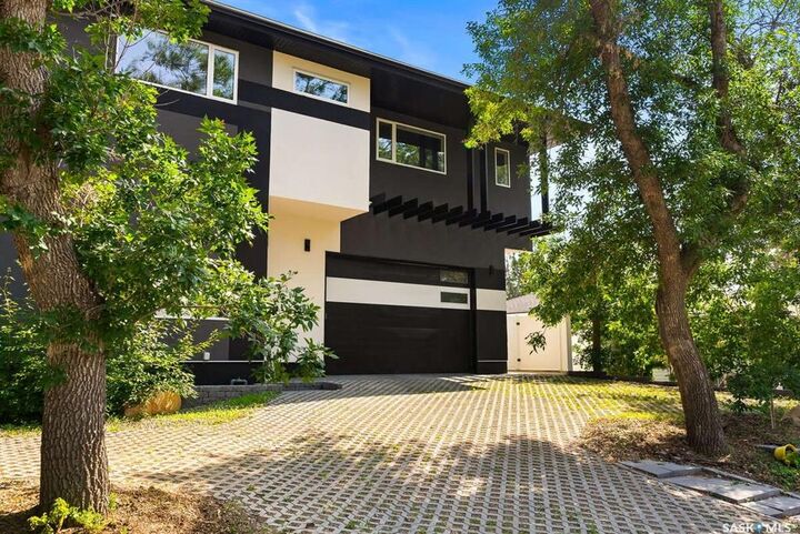 Property Photo: 3601 Grassick Avenue SK S4S 0Z3