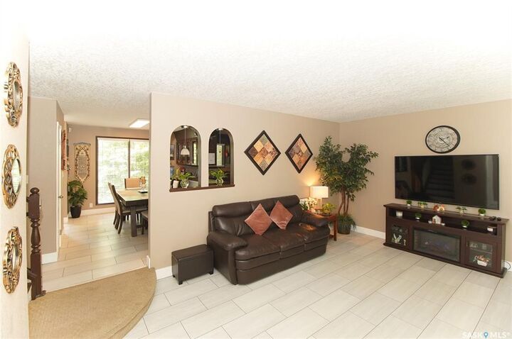 Property Photo: 18 Kyle Street SK S4R 6R6